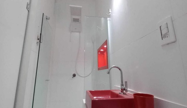 Double Kit 410 - 2 Bedroom close to University