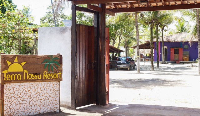 EARTH OUR BEACH RESORT PARADISE AT THE BEACHFRONT BEACH FOR HOLIDAYS FAMILY AND FRIENDS