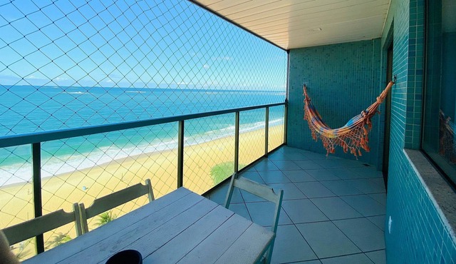 Ed. Crystal 2 Bedroons Sea Front!