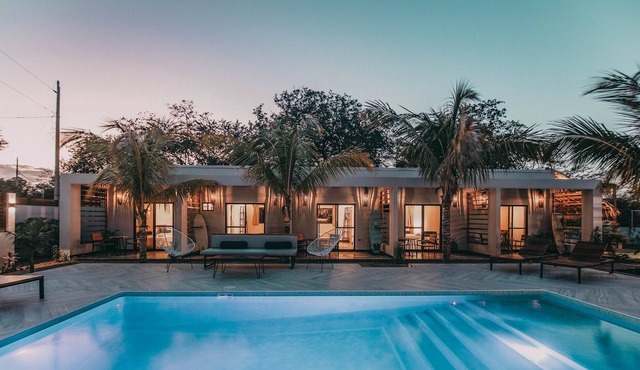 El Pez Surf Hotel