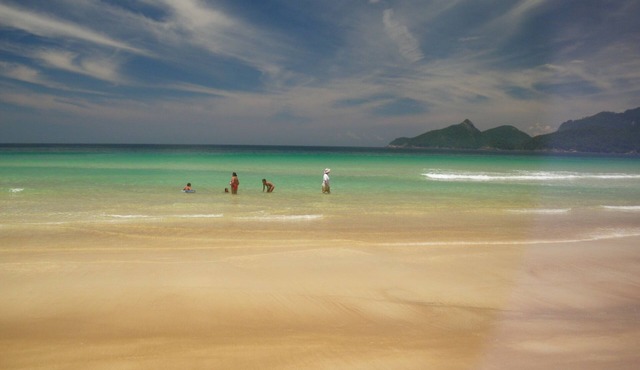 Enjoy the island with peace, privacy and the comfort of home.