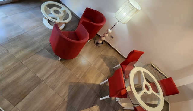 Entire apartment, modern meters from Sanatorio Allende