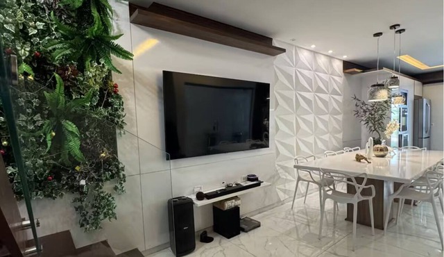 Entire house with air conditioning and 3 bedrooms.