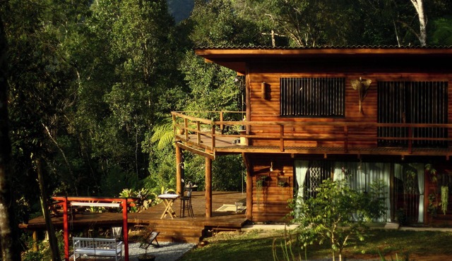 Entire property + Kombihome in the middle of the forest