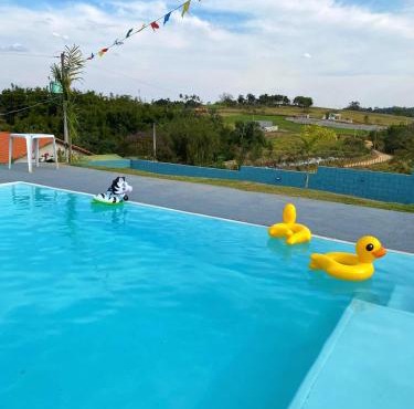 Espaço Mattigor, Chácara mil m2, piscina grande com prainha e vista deslumbrante