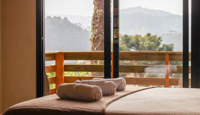 Estudios no Capivari by The Lodges