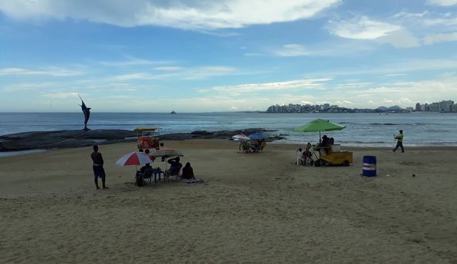 Excellent Apartment on Av.Beira Mar! Close to everything in front of the beach!