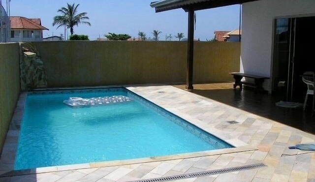 EXCELLENT LOCATION - HOUSE WITH POOL IN THE CENTER OF PERUÍBE