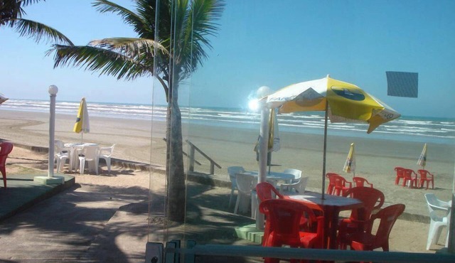 Excellent vacation in gated community with 24-hour security, 250 meters from the beach