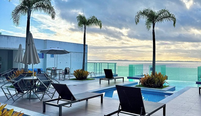Exceptional Apartment with Sea View - Cloc