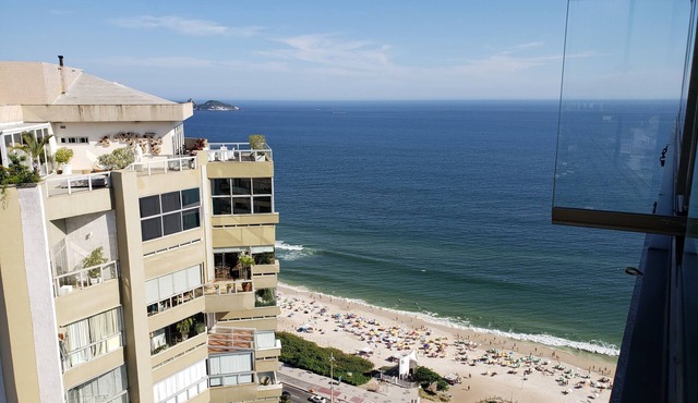 FANTASTIC DUPLEX COVERAGE IN PRAIA DA BARRA