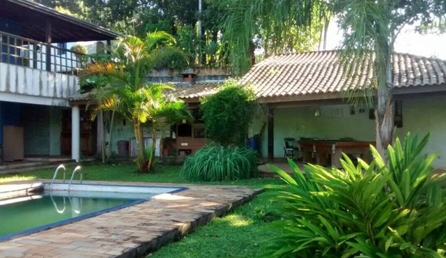 Farm in igarata (bottom for the dam, cozy house and guaranteed peace.