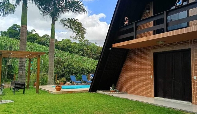 Farmhouse. Fully equipped chalet with outdoor pool.