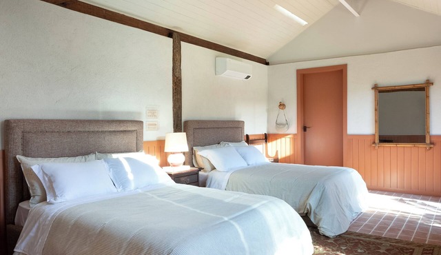 Fazenda Casa Grande: Tranquility, Nature and Fun for Family and Friends,