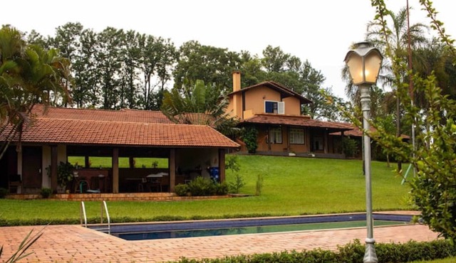 Fazenda Sto Antônio-piscina, Quadra, Parque