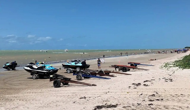 FLAT 200METERS FROM FORMOSA BEACH