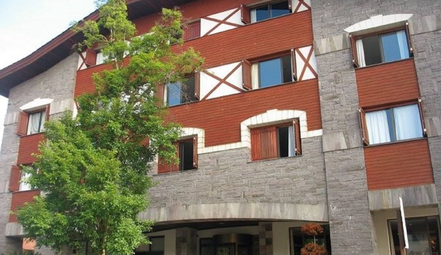 Flat Alpenhaus Balcony 6 people - ap 301