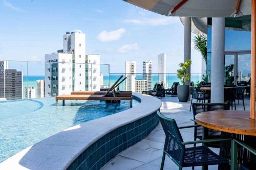 Flat de alto padrão em Boa Viagem - luxo e lazer em um só lugar!