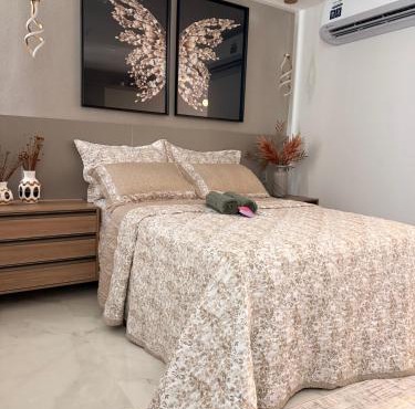 Flat luxury hotel cove