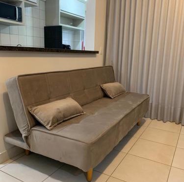 Flat moderno no Century 21 na quadra 204 sul