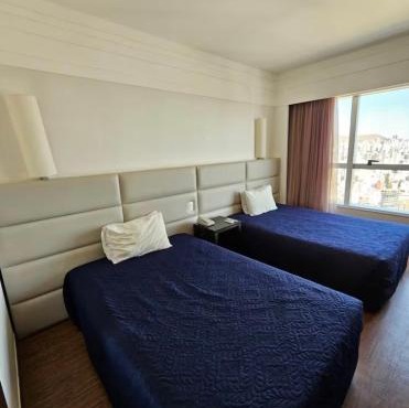 Flat no Hotel Bourbon, com linda vista do 22 andar