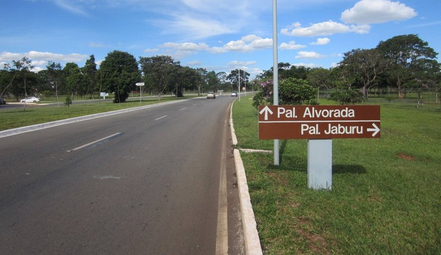 Flat residential, on the edge of Lake Paranoá, 1 bedroom, entertainment area, 3 people.
