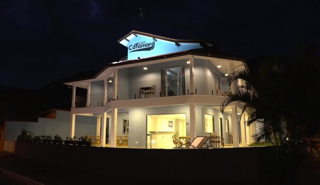 Flats Catamarã