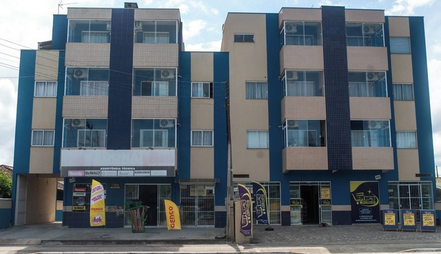 Furnished apartment with 2 bedrooms, 200m from the beach, air conditioning, wi-fi.
