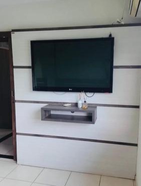 Furnished house with pool and air conditioning