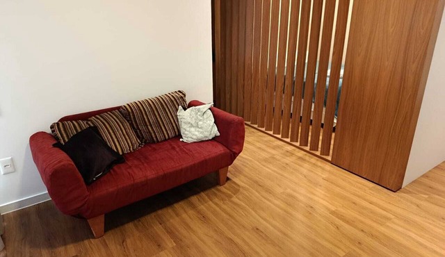 Furnished studio apartment of 40m2, with private garage, in a high-end condominium. in Florianópolis