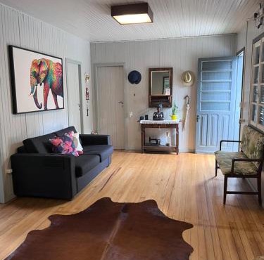 Garibaldi Guest House