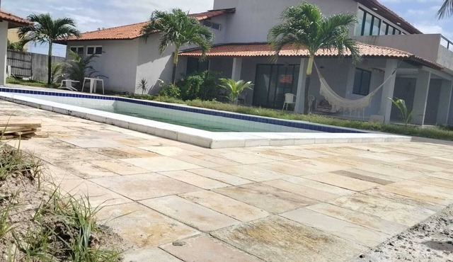 Gorgeous 6-bedroom house with WiFi in Barra de Santo Antônio