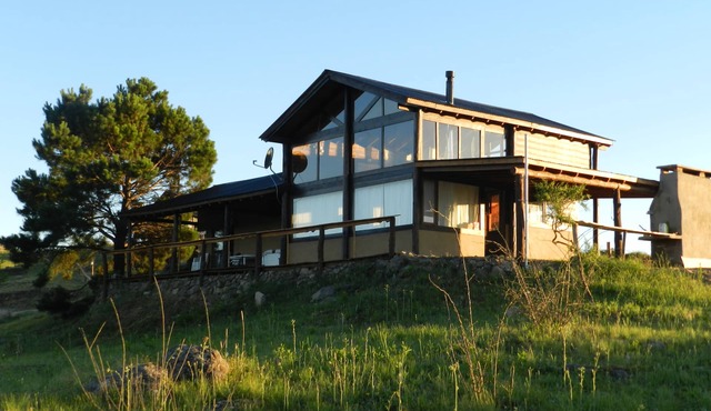 Gran Cabaña Villa Yacanto , el mejor lugar de descanso en las sierras cordobesas