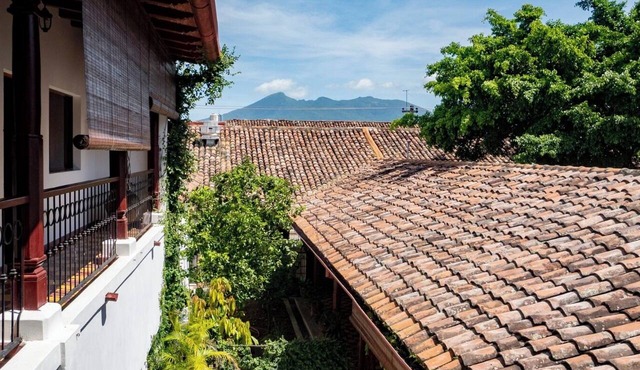 Granada Apartment #2 5 minutes from Calle La Calzada