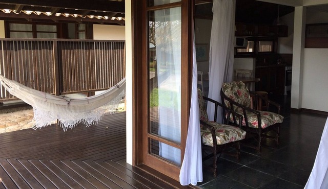 Great Location! access to the beach walkway in front - 100m to the sea.