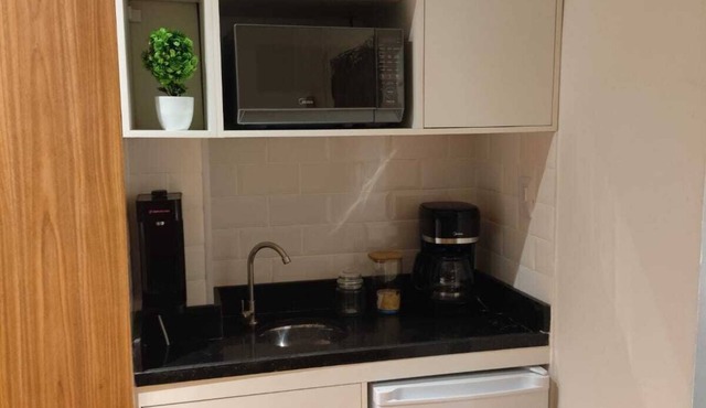 Great studio apartment close to everything and comfortable in the heart of the city.