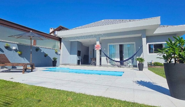 GREY HOUSE, your refuge in Canto Grande