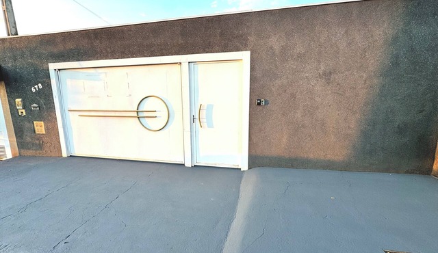 Heated pool, air conditioning, Wi-Fi, near the park.