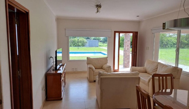 HERMOSA CASAS QUINTA EN JUNIN (BS AS)