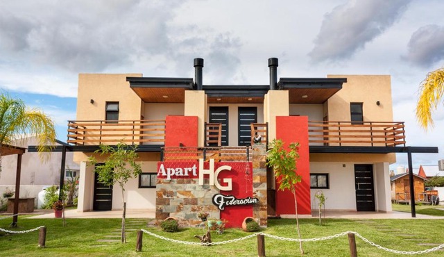 HG Apart