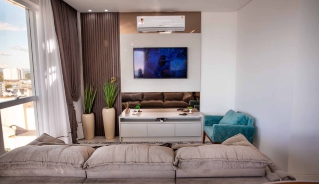 High standard apartment in Meia Praia for 15 people, pet friendly, 3 parking spaces