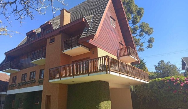 High standard /Casa Suíça de Campos