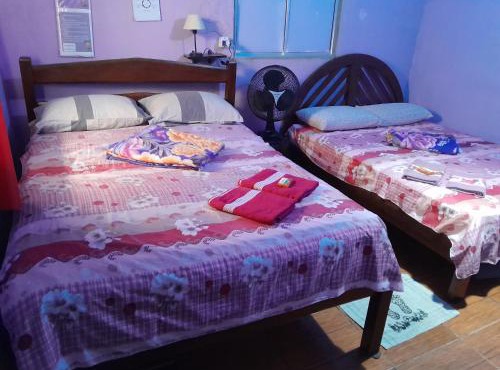 Hospedagem Chapéu Virado