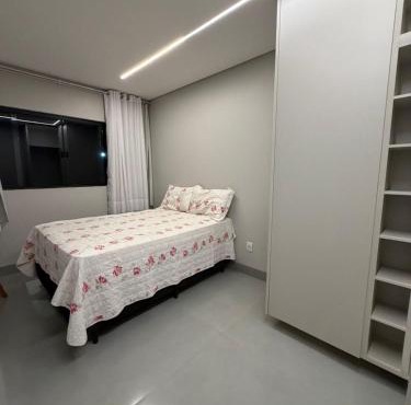 Hospedagem próxima a Goiânia com acesso direto pela BR sem barreira - MotoGP