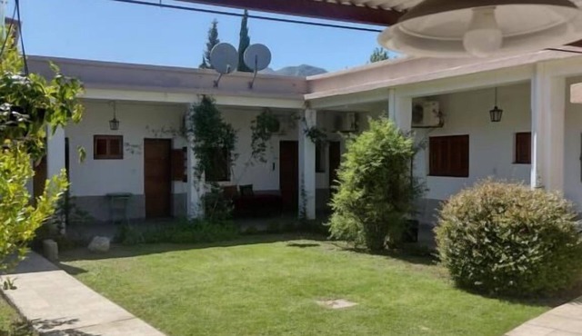 Hostal Avalon
