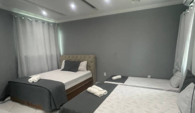 HOSTEL TRAINERAS SUITE 05