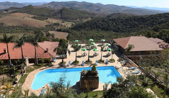Hotel Alpha Ville Chalés
