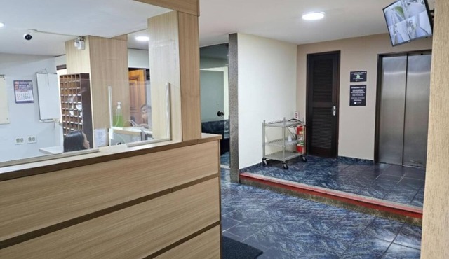 Hotel Center