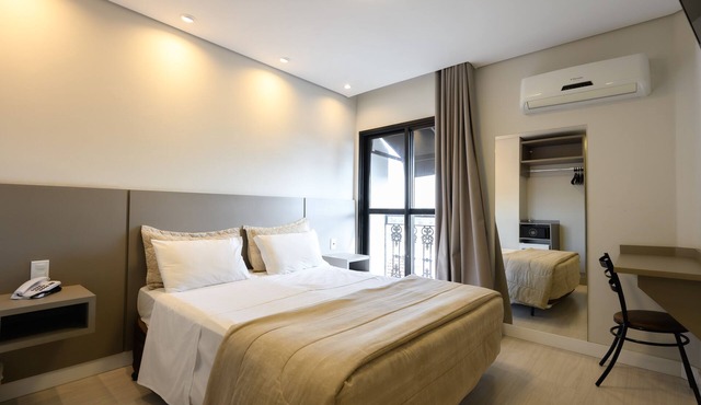 Hotel Colonial