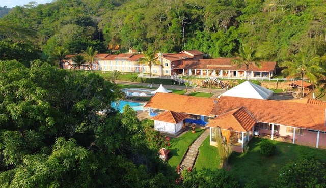 Hotel de Cavaru